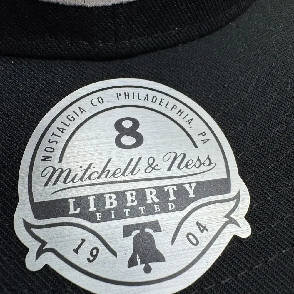 NEW Montreal Canadiens Mitchell Ness Liberty Fitted Hat Cap Black White sz 8
